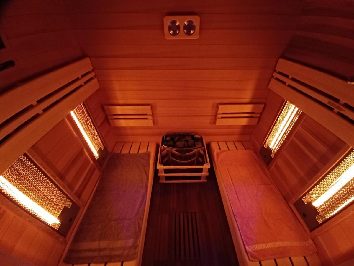 Gite Et Spa Au Secret Du Bonheur Hotel Pouilly-sur-Serre Exterior foto